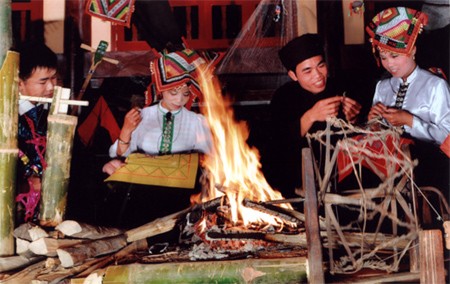 Tổng kết 15 năm xây dựng và phát triển nền văn hóa Việt Nam tiên tiến, đậm đà bản sắc dân tộc - ảnh 2